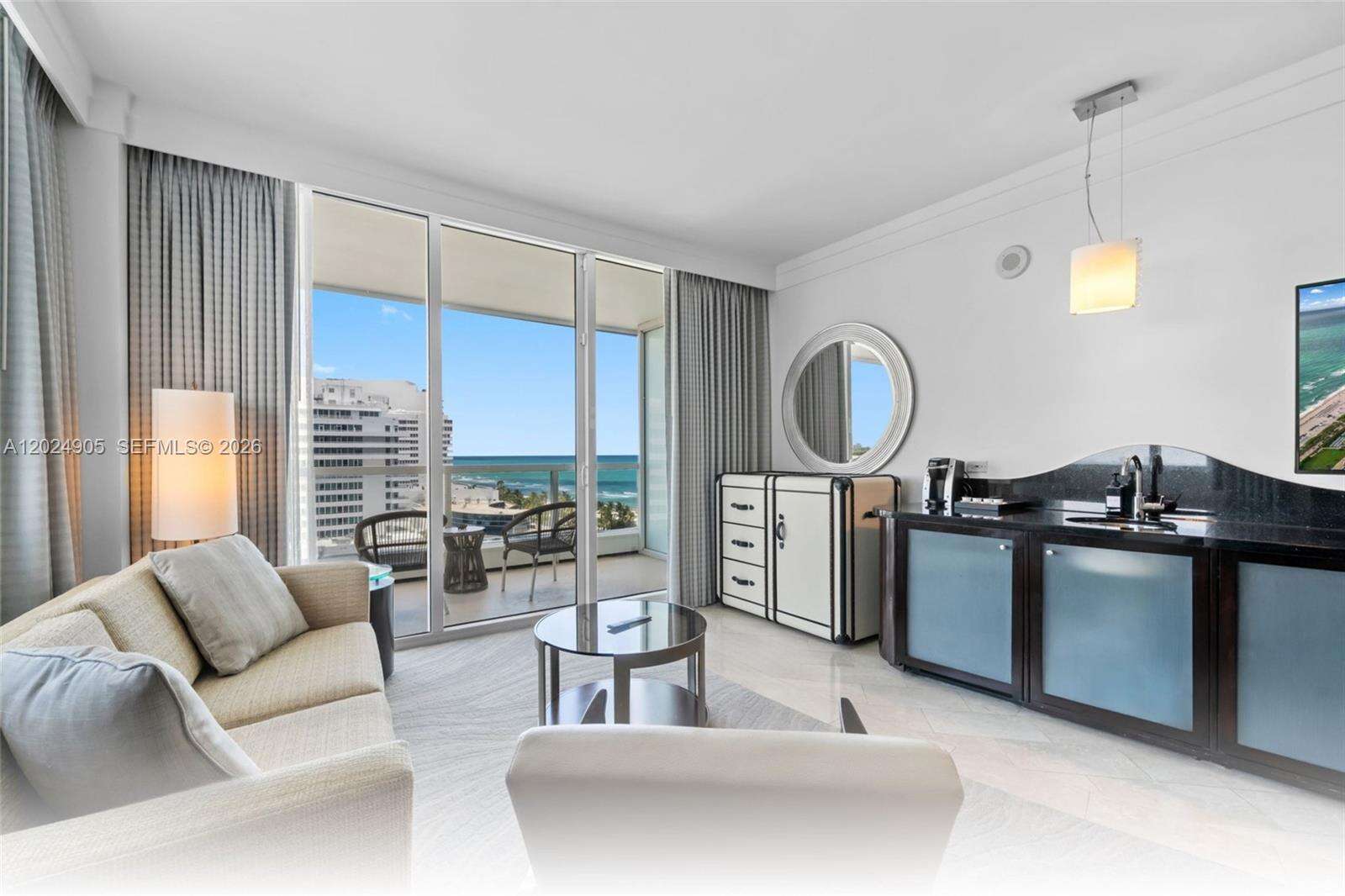 Fontainebleau 3 at 4391 Collins Ave, Miami Beach, FL 33140 - For Sale photo 8