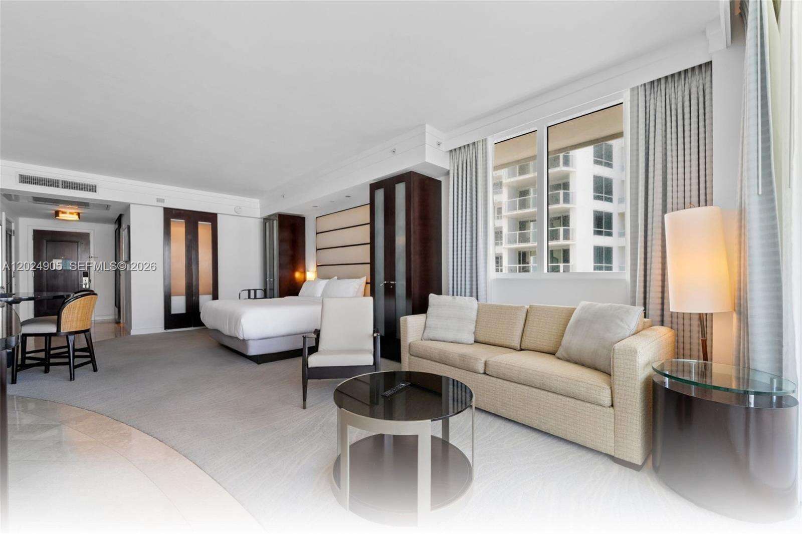 Fontainebleau 3 at 4391 Collins Ave, Miami Beach, FL 33140 - For Sale photo 9