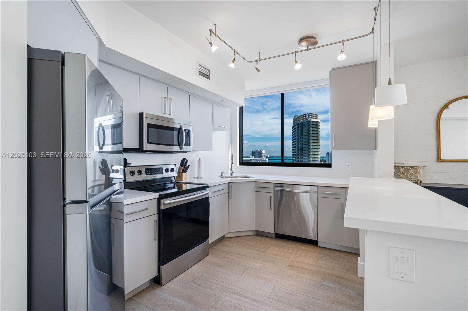 The Waverly at 1330 W Ave, Miami Beach, FL 33139 - For Sale photo 5