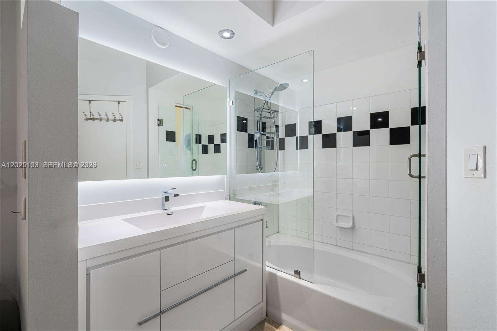 The Waverly at 1330 W Ave, Miami Beach, FL 33139 - For Sale photo 9