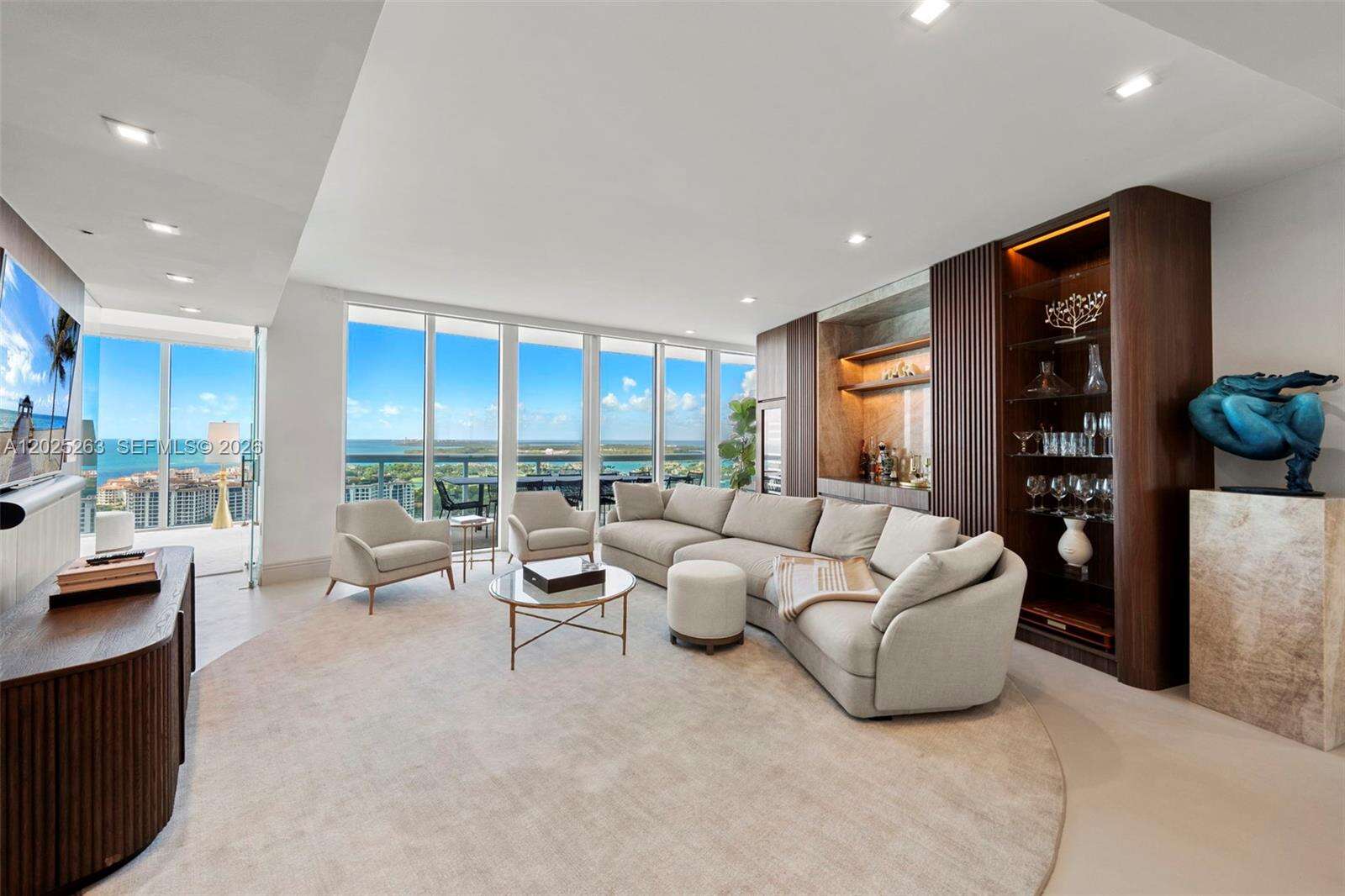 Murano At Portofino at 1000 Pointe Dr, Miami Beach, FL 33139 - For Sale photo 1