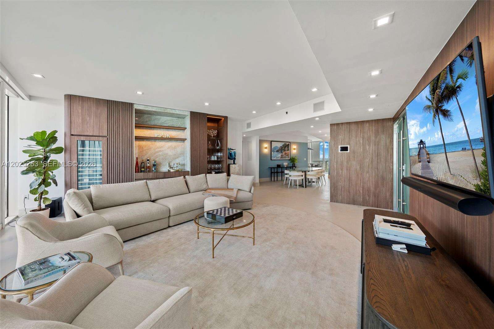 Murano At Portofino at 1000 Pointe Dr, Miami Beach, FL 33139 - For Sale photo 2