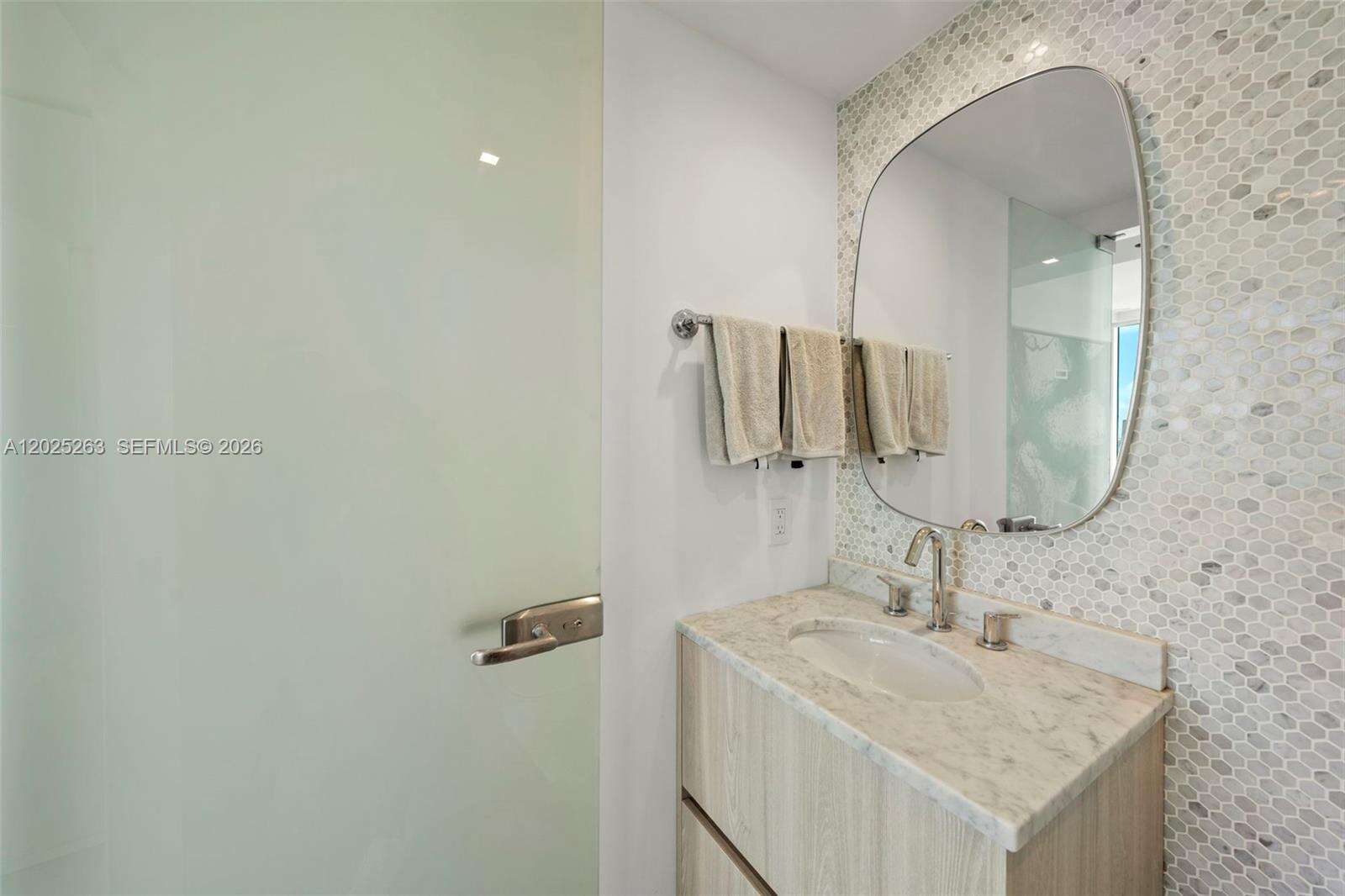 Murano At Portofino at 1000 Pointe Dr, Miami Beach, FL 33139 - For Sale photo 23