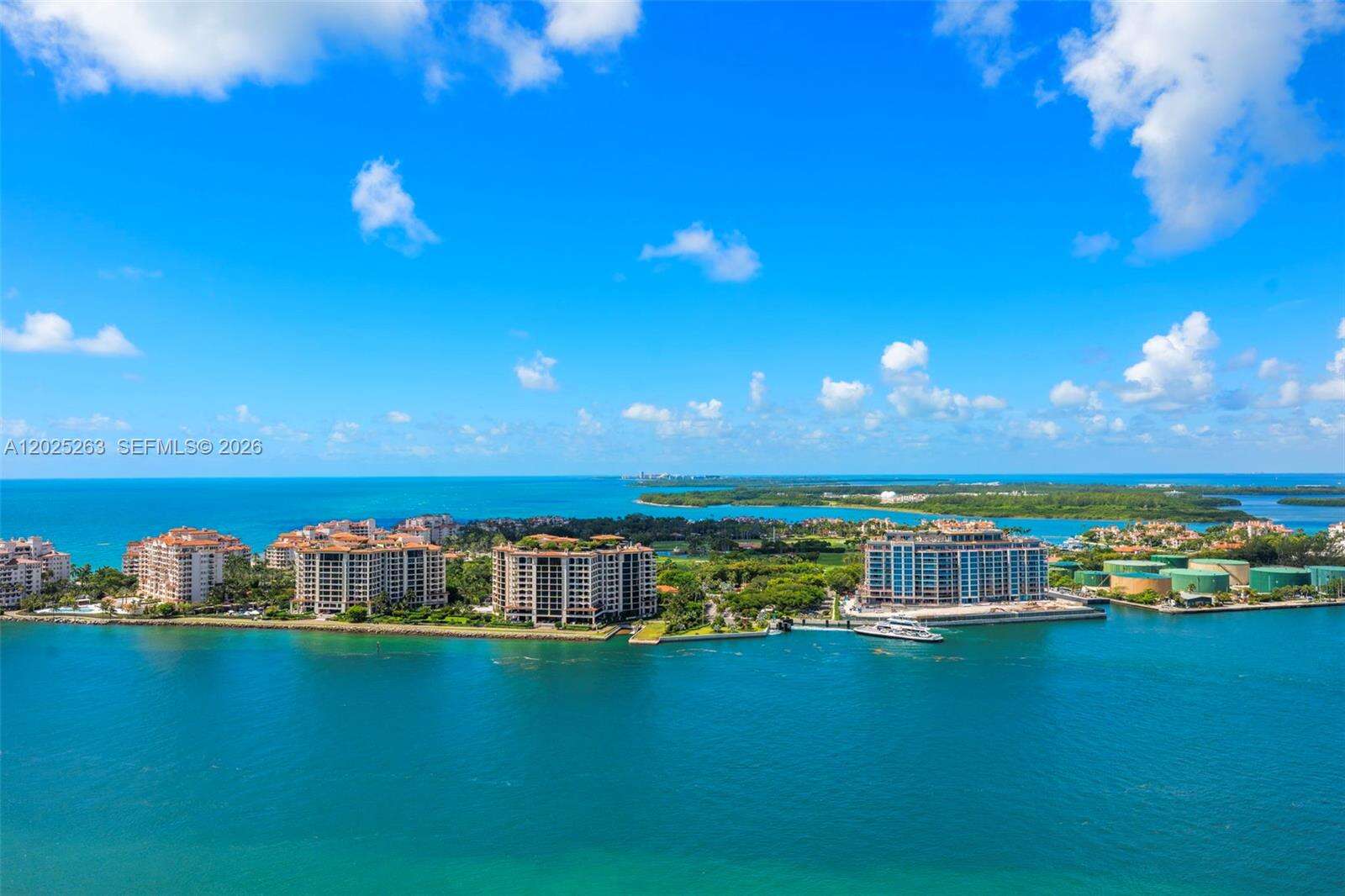 Murano At Portofino at 1000 Pointe Dr, Miami Beach, FL 33139 - For Sale photo 44