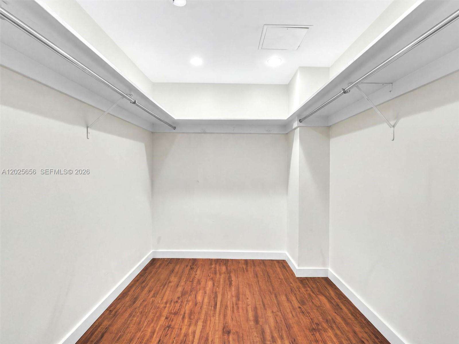 The Carriage House at 5401 Collins Ave, Miami Beach, FL 33140 - For Sale photo 18