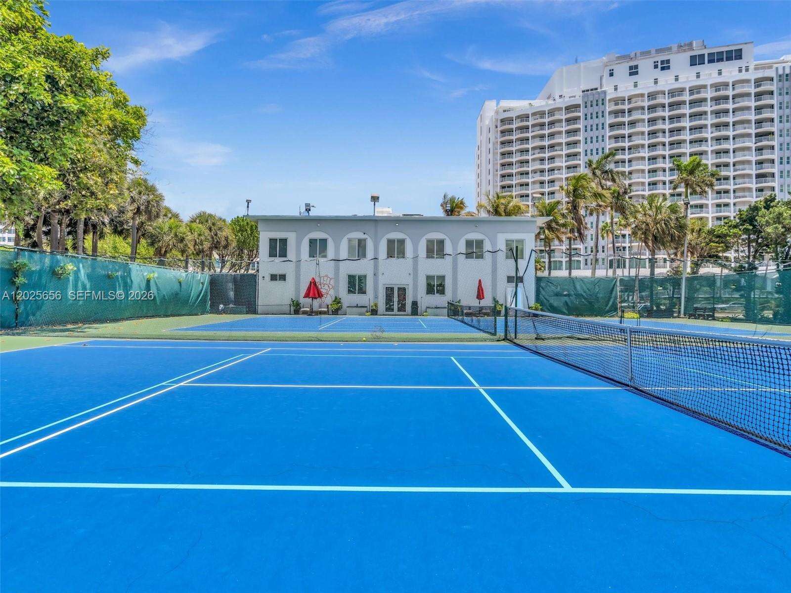 The Carriage House at 5401 Collins Ave, Miami Beach, FL 33140 - For Sale photo 26
