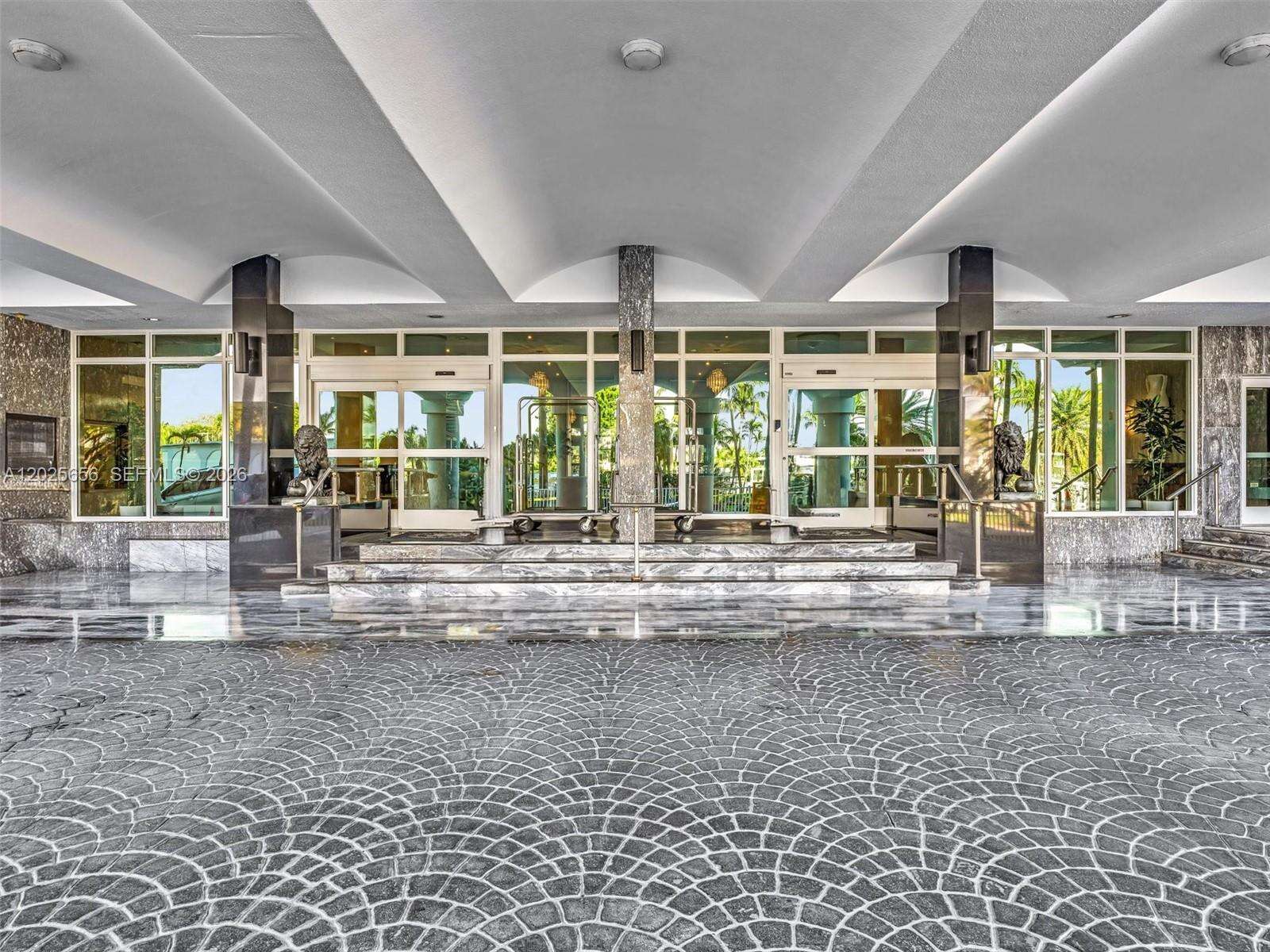 The Carriage House at 5401 Collins Ave, Miami Beach, FL 33140 - For Sale photo 40
