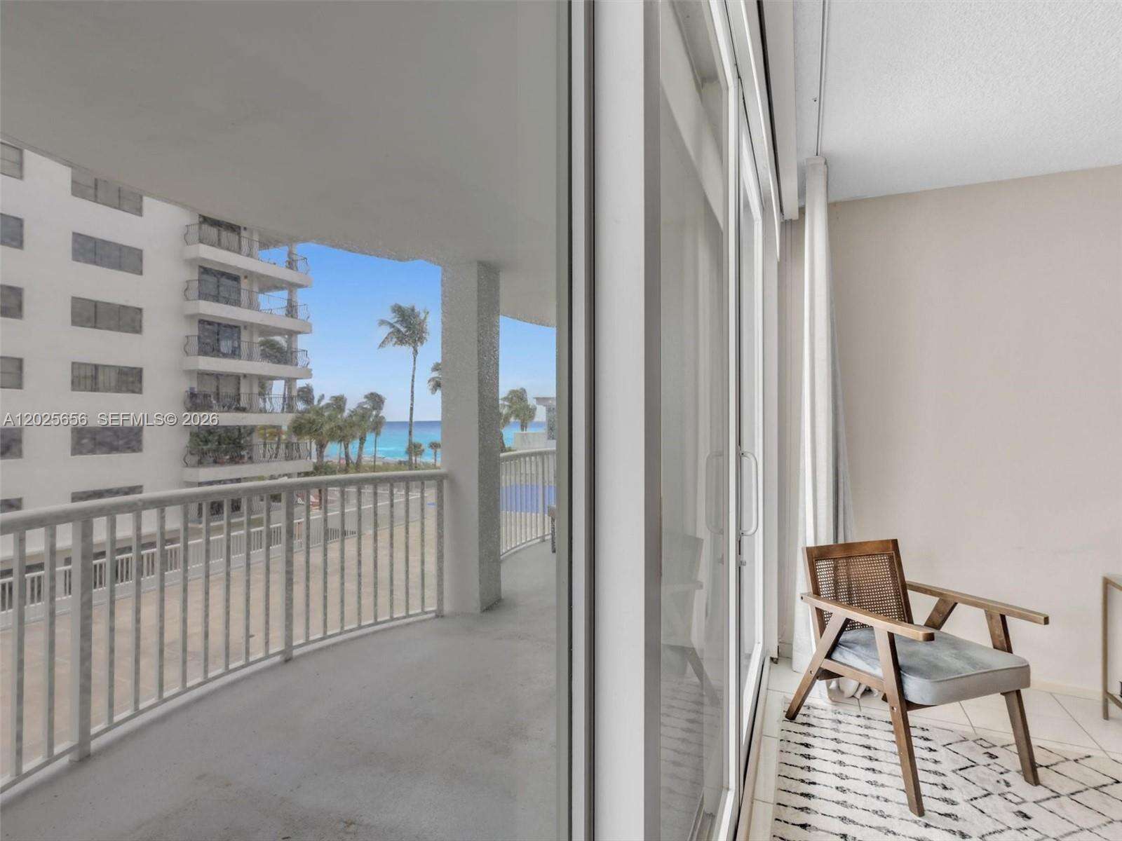 The Carriage House at 5401 Collins Ave, Miami Beach, FL 33140 - For Sale photo 9