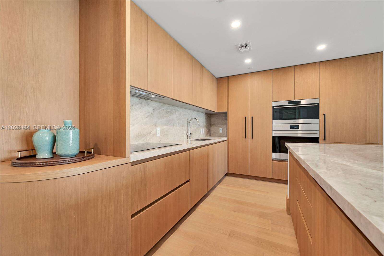 502 Of 1177 Residences Bay Harbor Condominium A Condominium Within A Condos for Sale & Rent | Picture 1