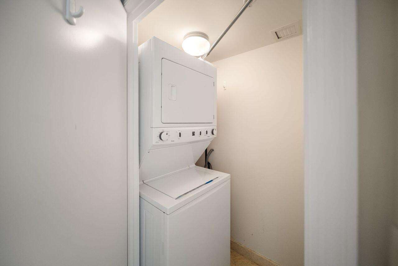 La Perla at 16699 Collins, Sunny Isles Beach, FL 33160 - For Sale photo 14