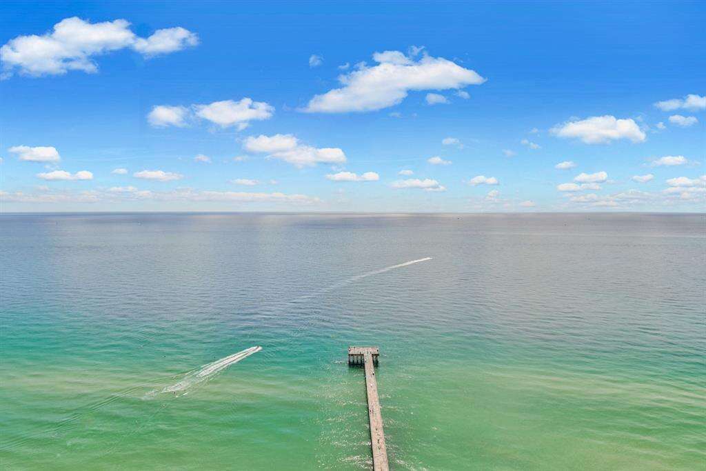 La Perla at 16699 Collins, Sunny Isles Beach, FL 33160 - For Sale photo 21