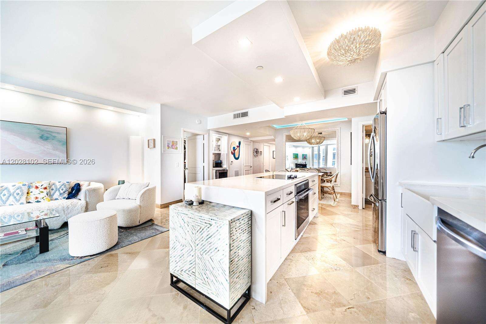 Blue Diamond at 4779 Collins Ave, Miami Beach, FL 33140 - For Sale photo 12