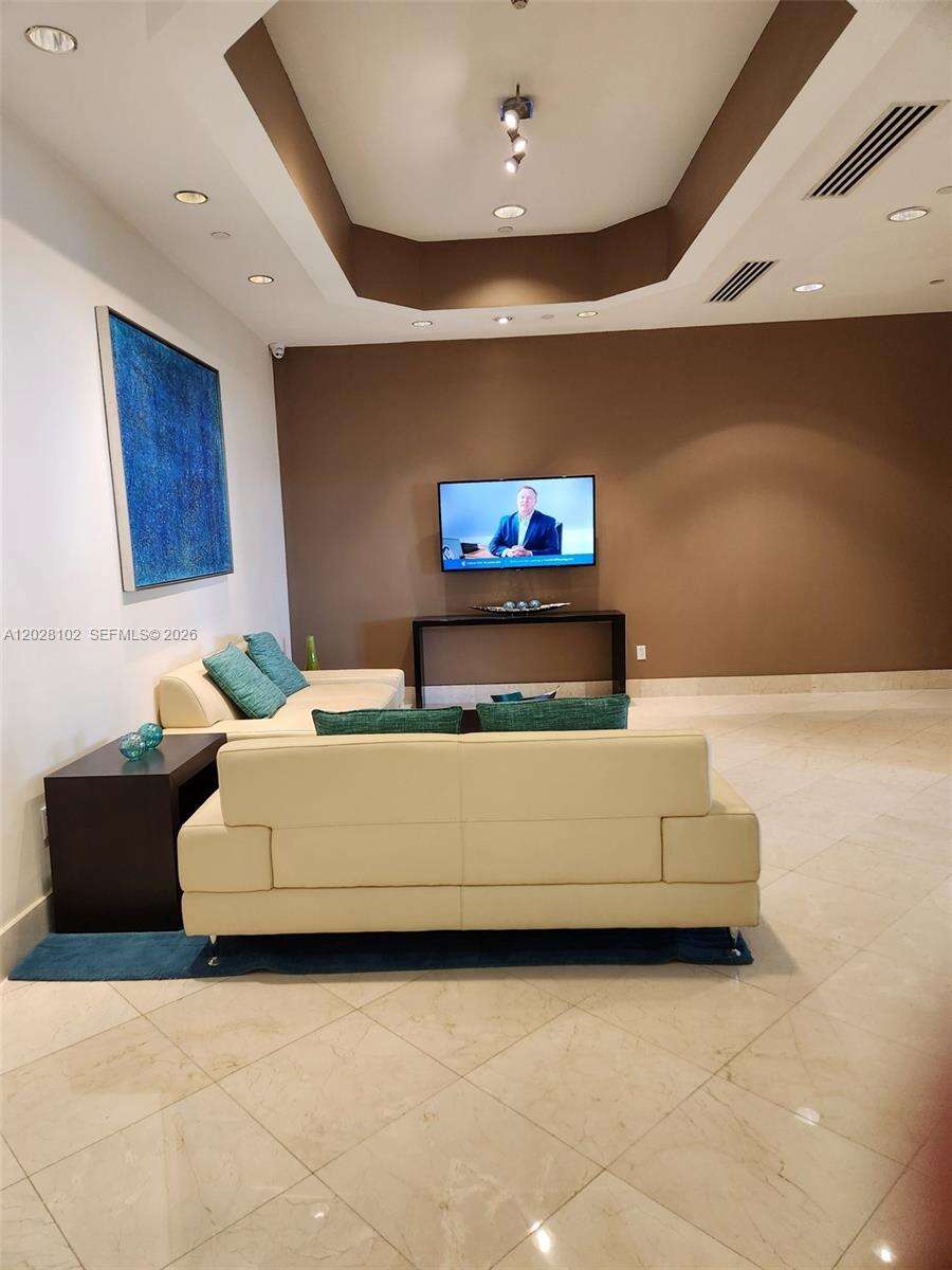 Blue Diamond at 4779 Collins Ave, Miami Beach, FL 33140 - For Sale photo 45