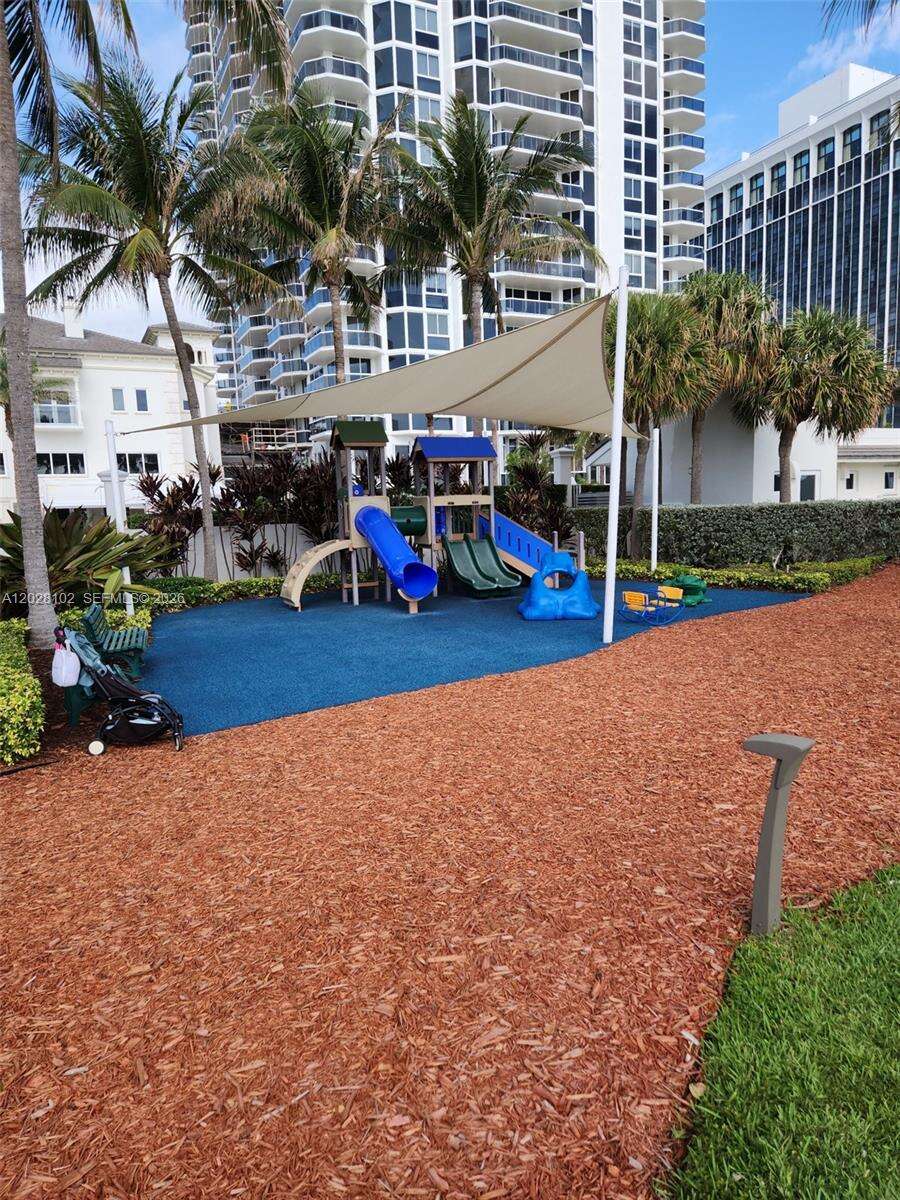 Blue Diamond at 4779 Collins Ave, Miami Beach, FL 33140 - For Sale photo 64