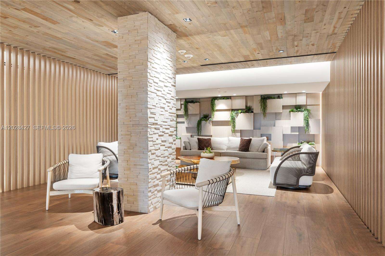 Roney Palace at 2301 Collins Ave, Miami Beach, FL 33139 - For Sale photo 32