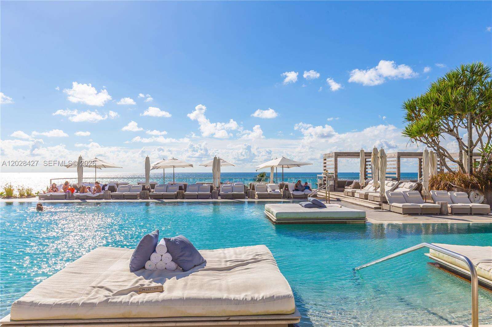 Roney Palace at 2301 Collins Ave, Miami Beach, FL 33139 - For Sale photo 38