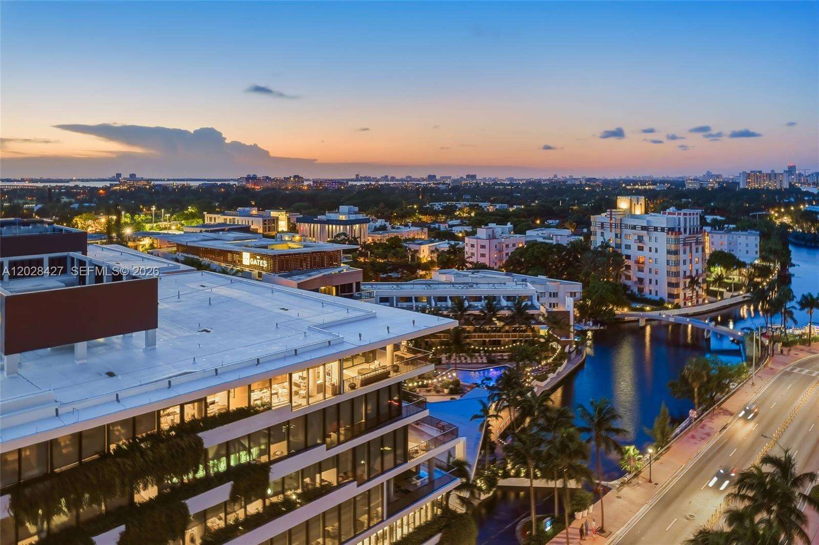 Roney Palace at 2301 Collins Ave, Miami Beach, FL 33139 - For Sale photo 60