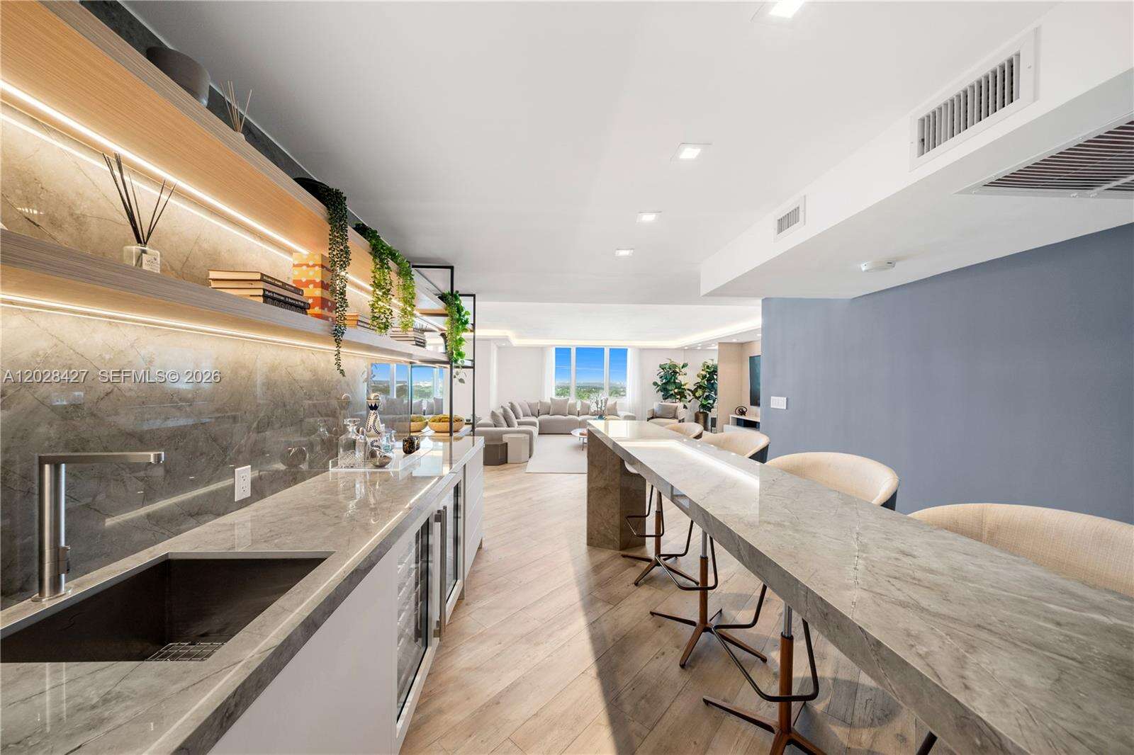 Roney Palace at 2301 Collins Ave, Miami Beach, FL 33139 - For Sale photo 10