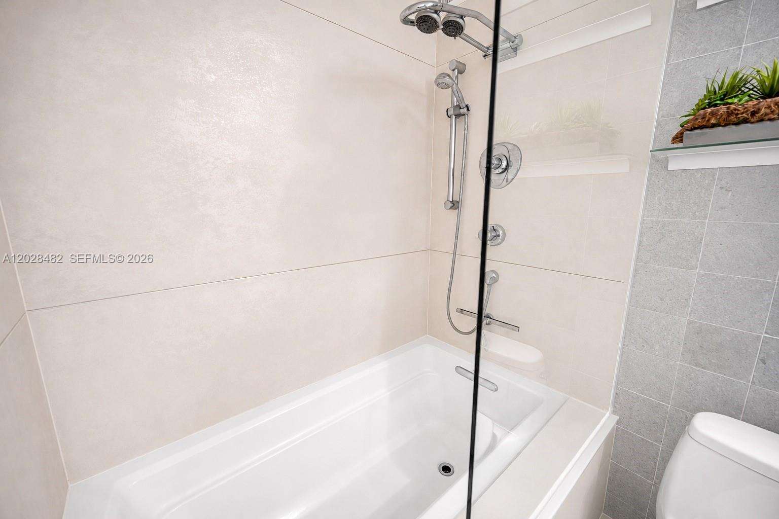 Blair House at 9102 Bay Harbor Dr, Bay Harbor Islands, FL 33154 - For Sale photo 20