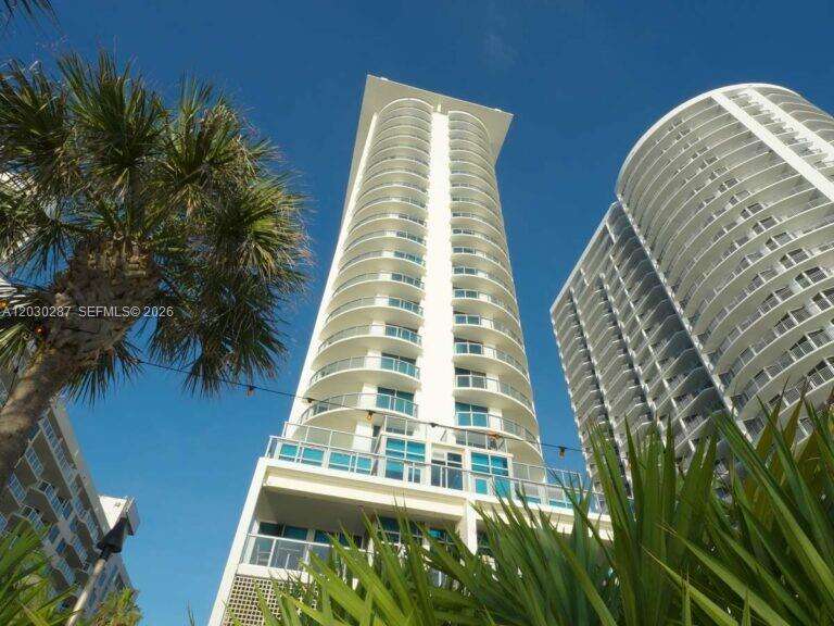 Sole at 17315 Collins Ave, Sunny Isles Beach, FL 33160 - For Sale photo 2