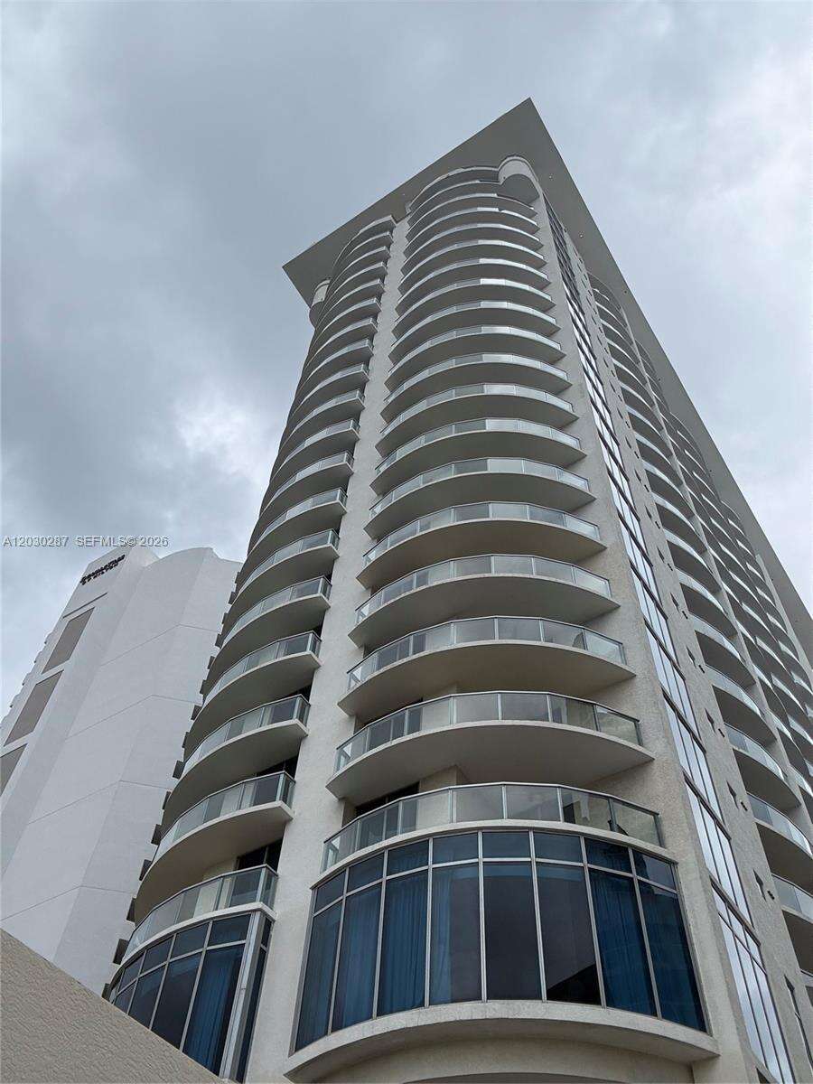 Sole at 17315 Collins Ave, Sunny Isles Beach, FL 33160 - For Sale photo 15
