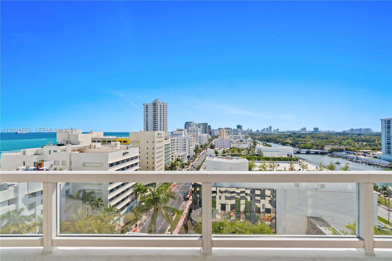 Fontainebleau 2 at 4401 Collins Ave, Miami Beach, FL 33140 - For Sale photo 21
