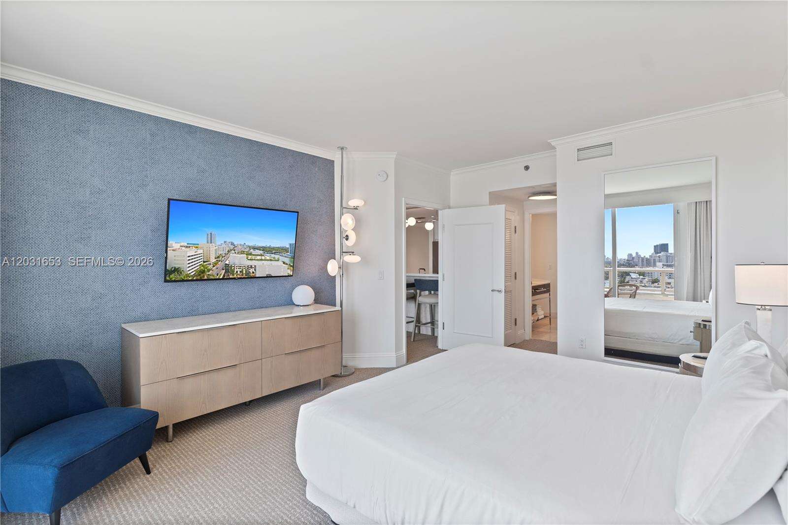 Fontainebleau 2 at 4401 Collins Ave, Miami Beach, FL 33140 - For Sale photo 24