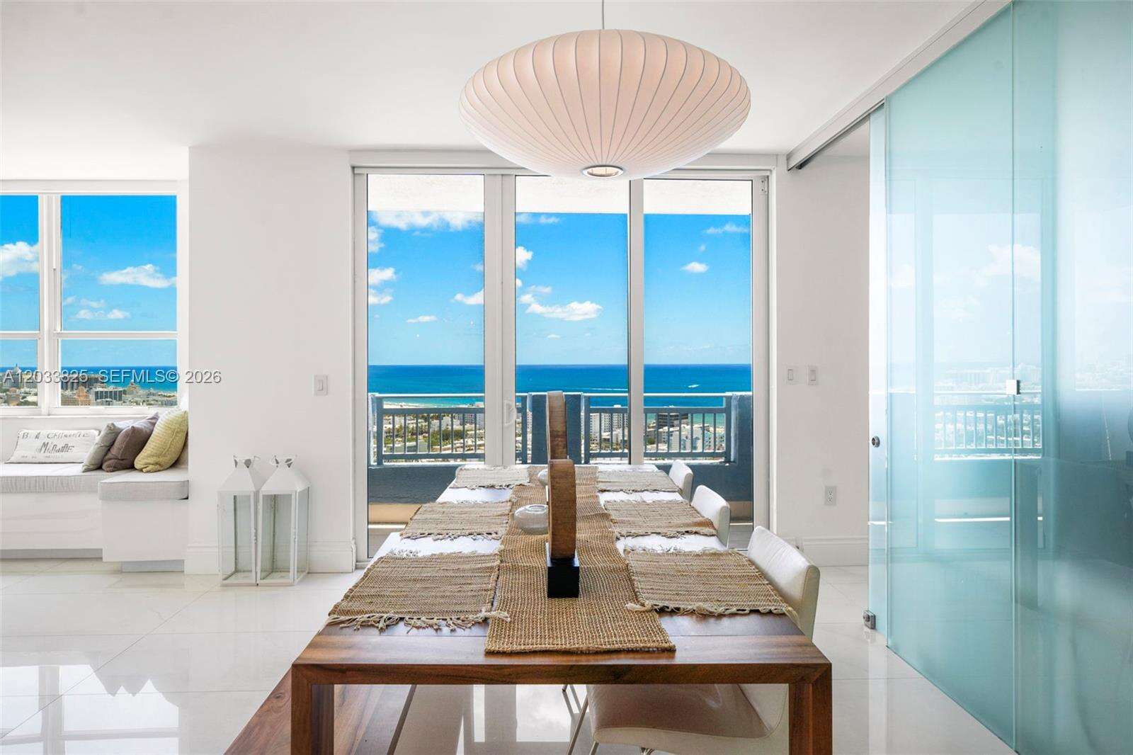 Yacht Club At Portofino at 90 Alton Rd, Miami Beach, FL 33139 - For Sale photo 4