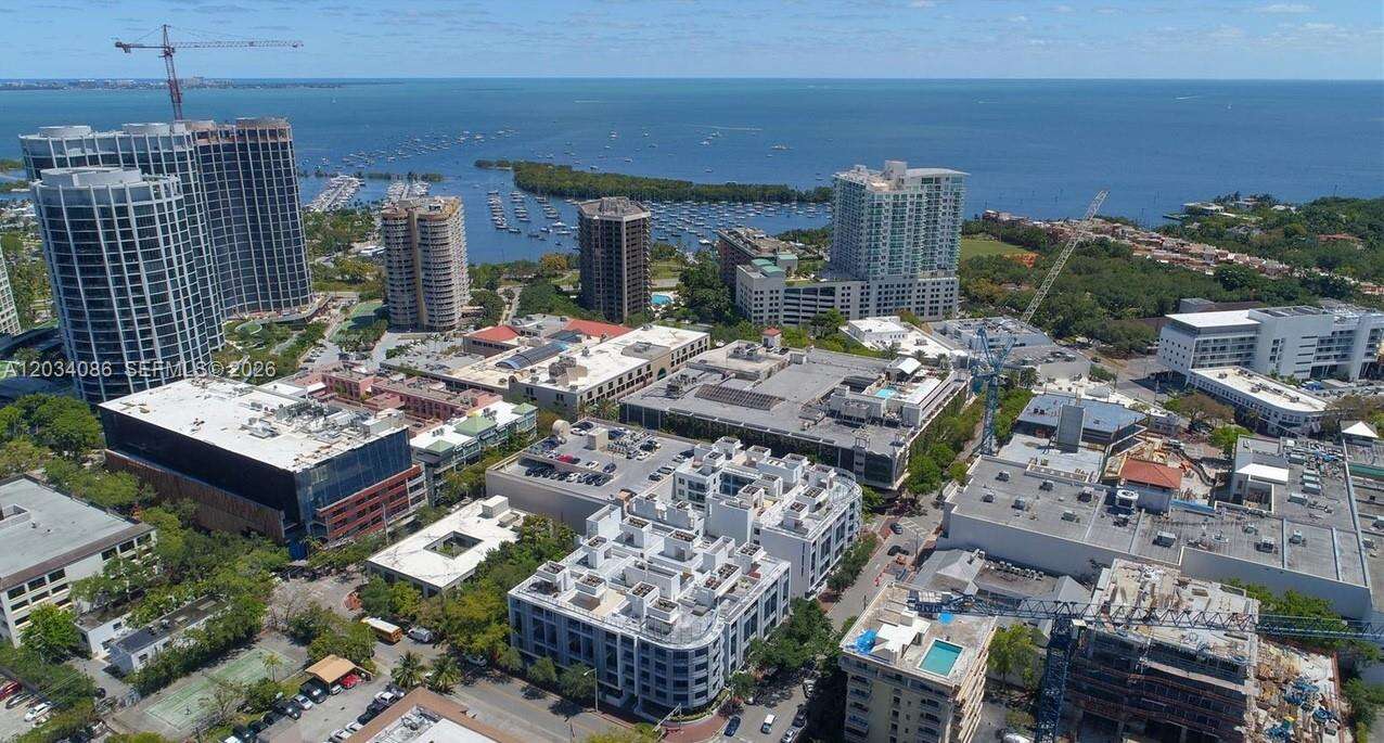 Lofts At Mayfair Condos for Sale & Rent | Picture 1
