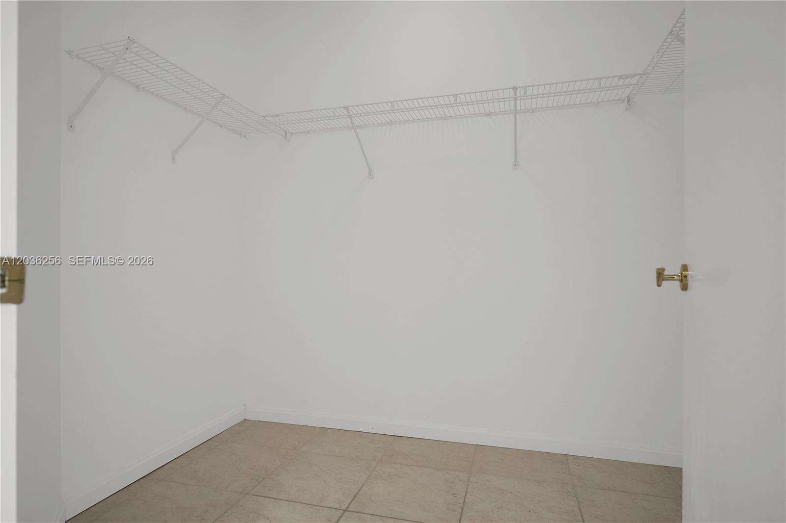 Blue Diamond at 4779 Collins Ave, Miami Beach, FL 33140 - For Sale photo 24