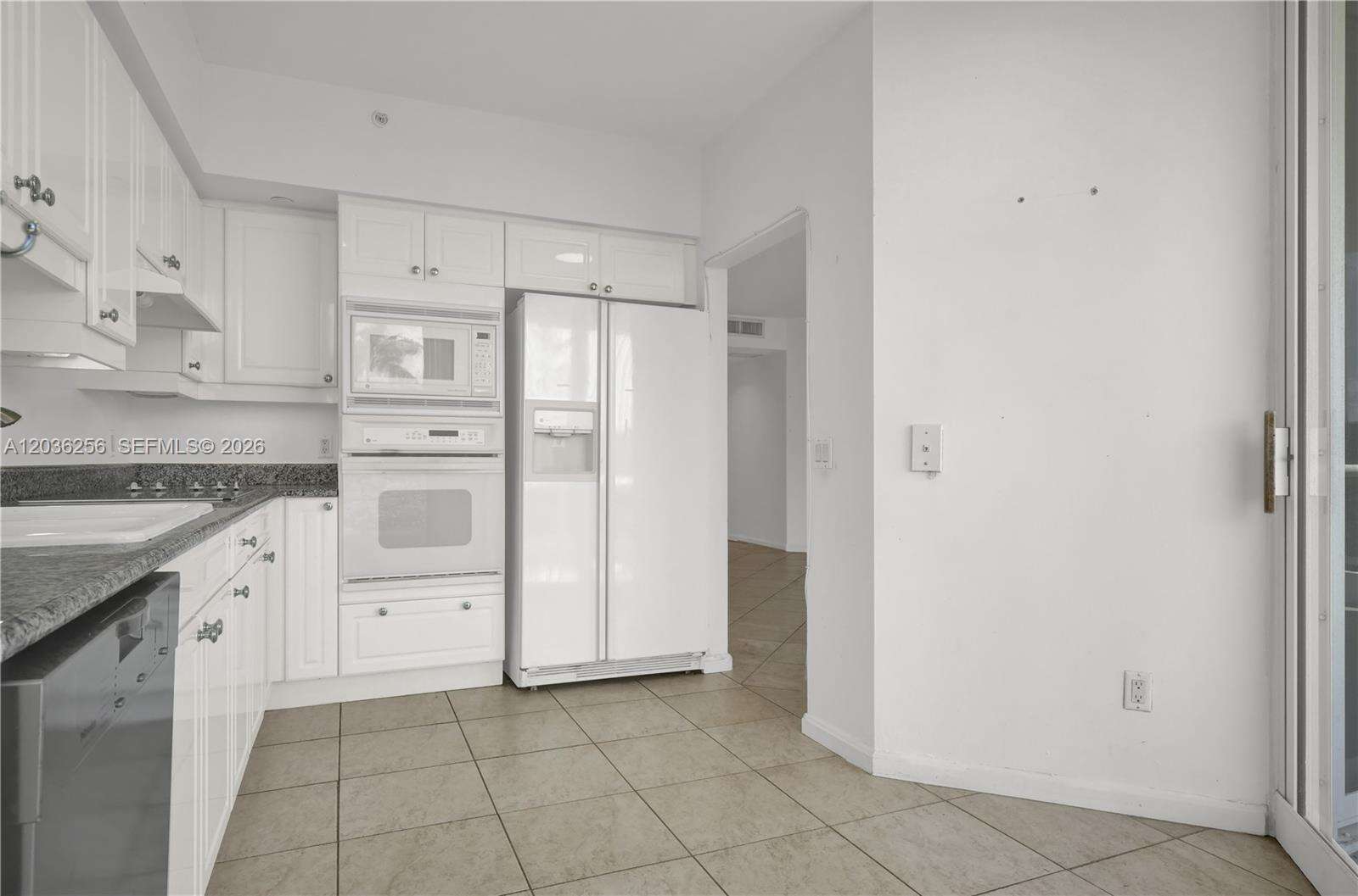 Blue Diamond at 4779 Collins Ave, Miami Beach, FL 33140 - For Sale photo 5