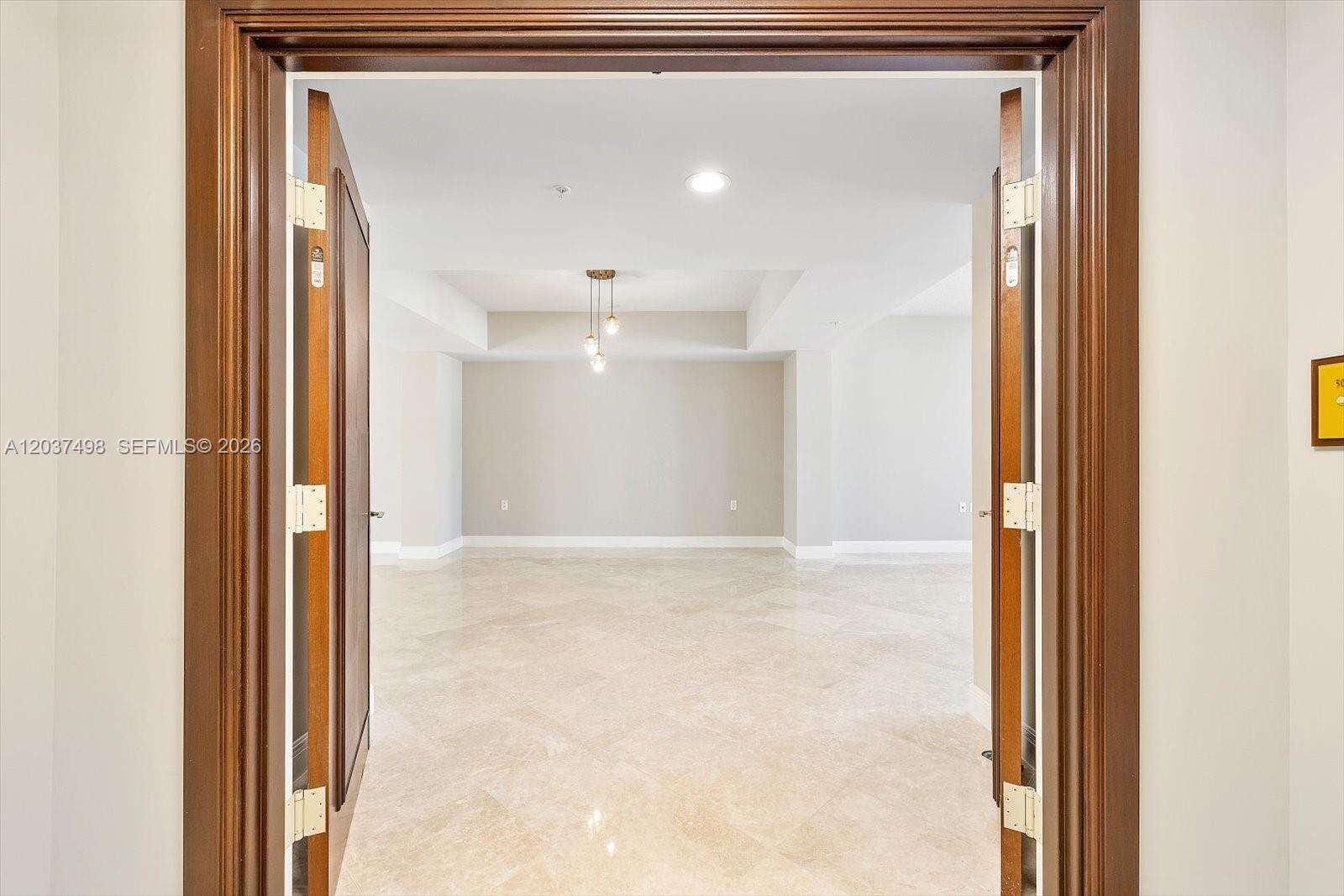 Sayan at 16275 Collins Ave, Sunny Isles Beach, FL 33160 - For Sale photo 3