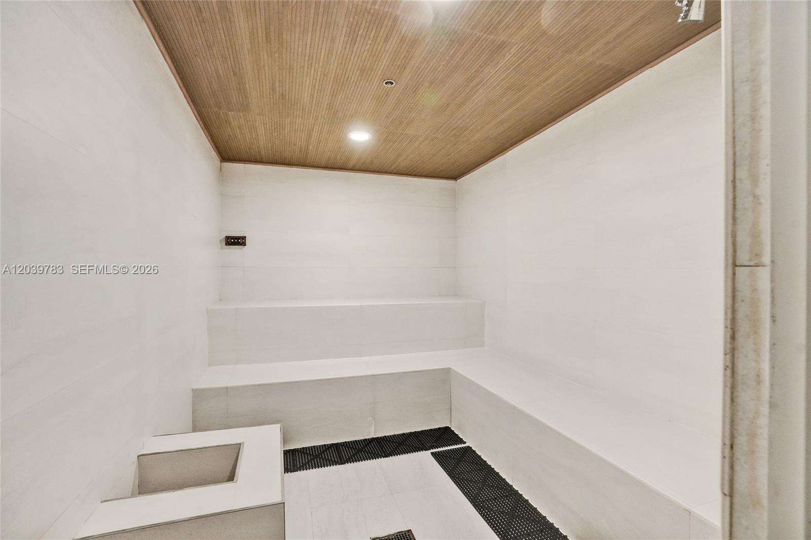 Majestic Tower at 9601 Collins Ave, Bal Harbour, FL 33154 - For Sale photo 28