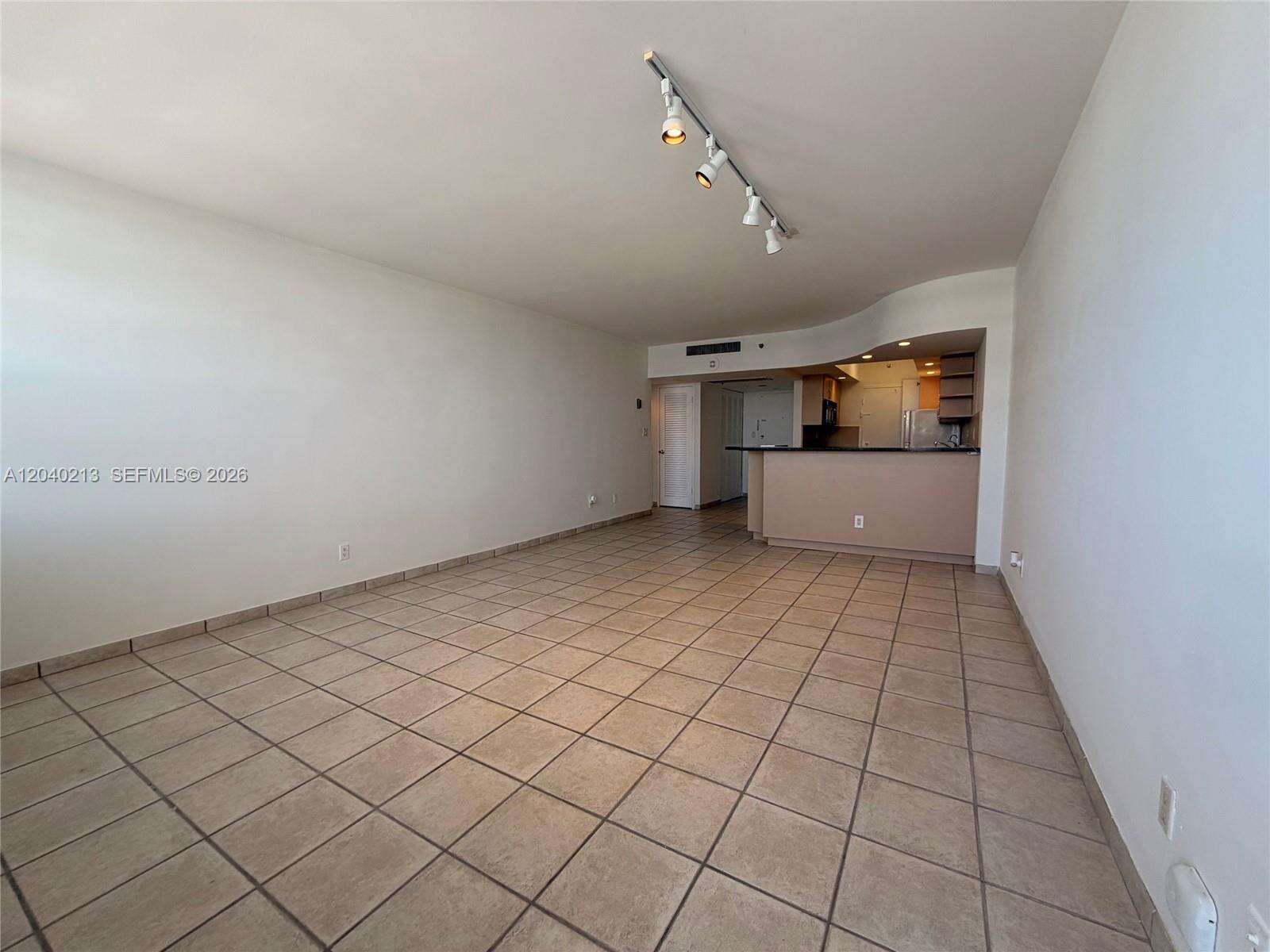 Decoplage at 100 Lincoln Rd, Miami Beach, FL 33139 - For Sale photo 13