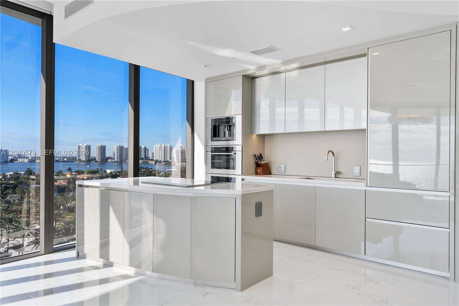 Armani Casa at 18975 Collins Ave, Sunny Isles Beach, FL 33160 - For Sale photo 4