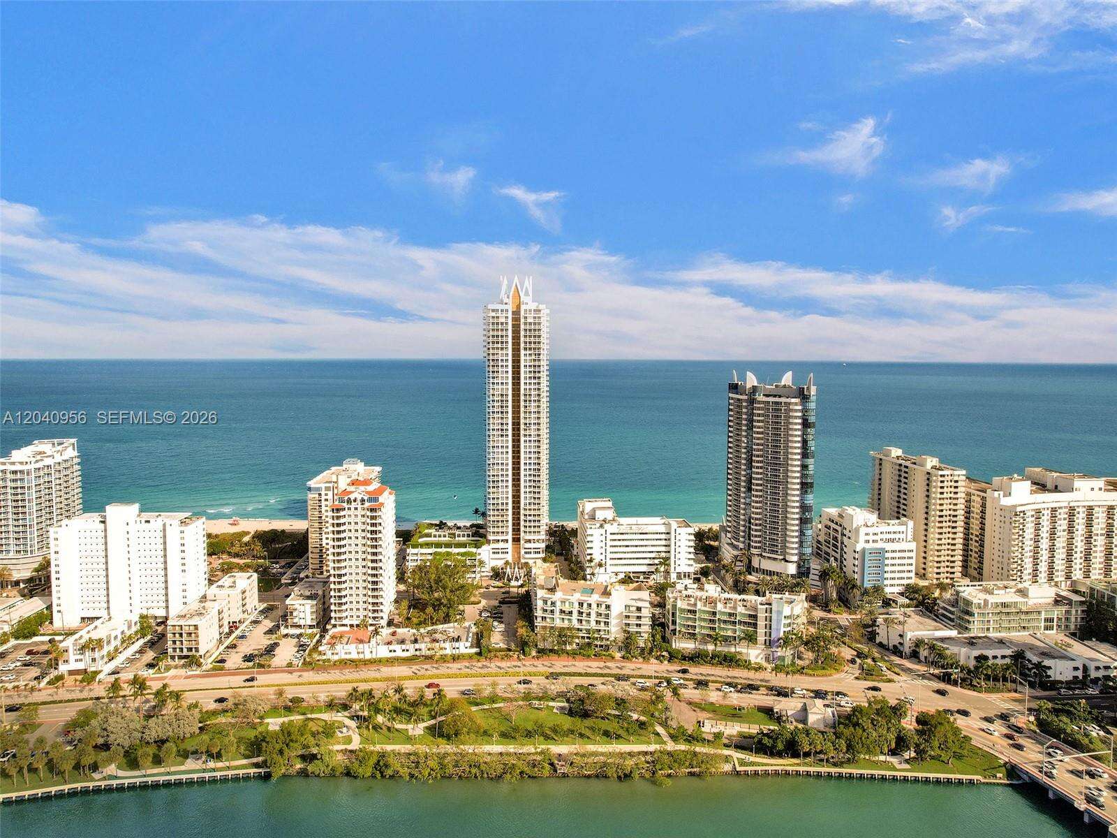 Akoya at 6365 Collins Ave, Miami Beach, FL 33141 - For Sale photo 23