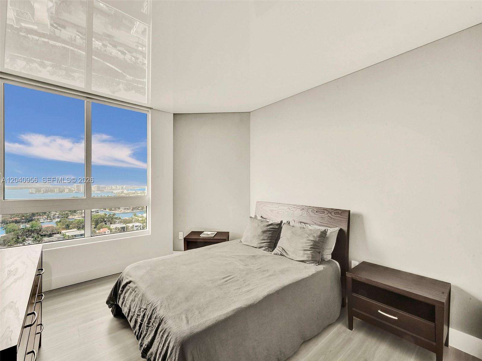 Akoya at 6365 Collins Ave, Miami Beach, FL 33141 - For Sale photo 9