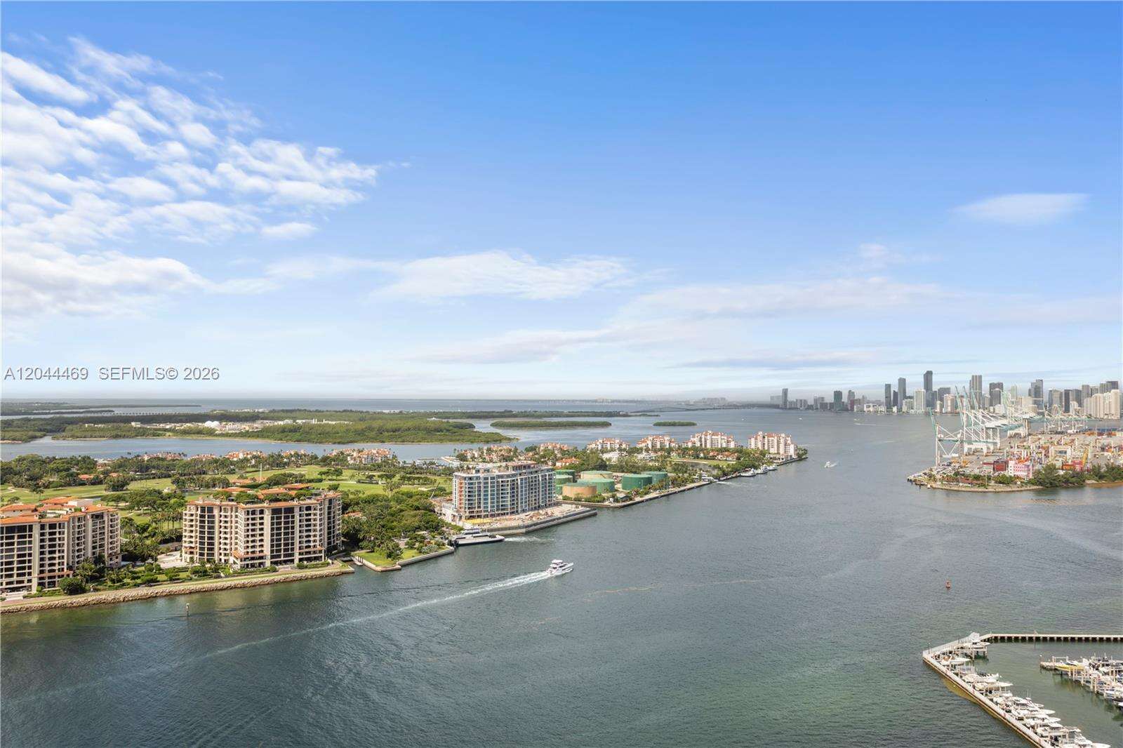 Portofino Tower at 300 Pointe Dr, Miami Beach, FL 33139 - For Sale photo 19