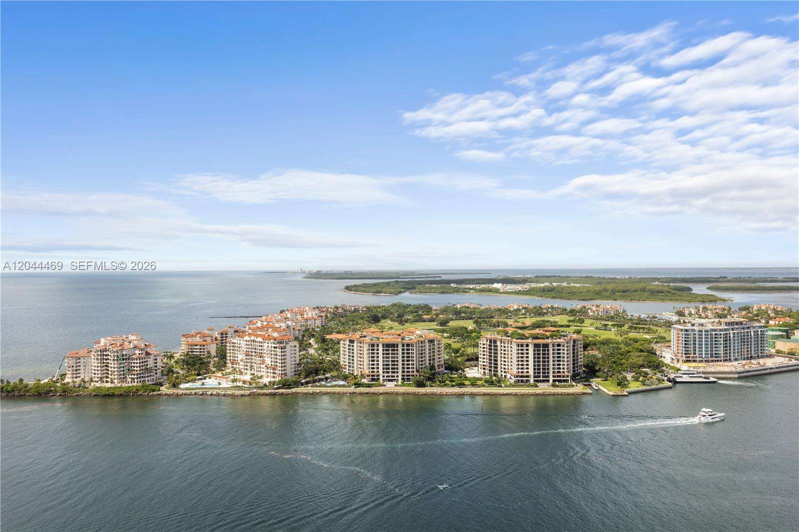 Portofino Tower at 300 Pointe Dr, Miami Beach, FL 33139 - For Sale photo 21