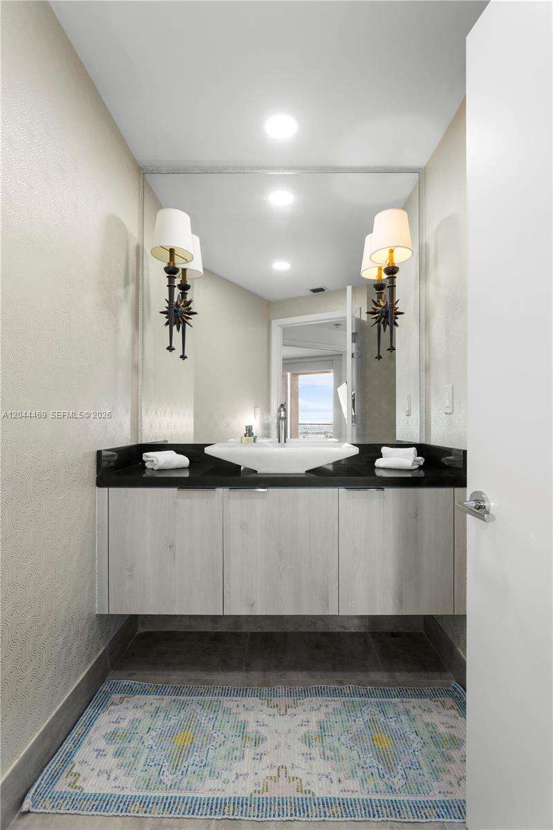 Portofino Tower at 300 Pointe Dr, Miami Beach, FL 33139 - For Sale photo 50