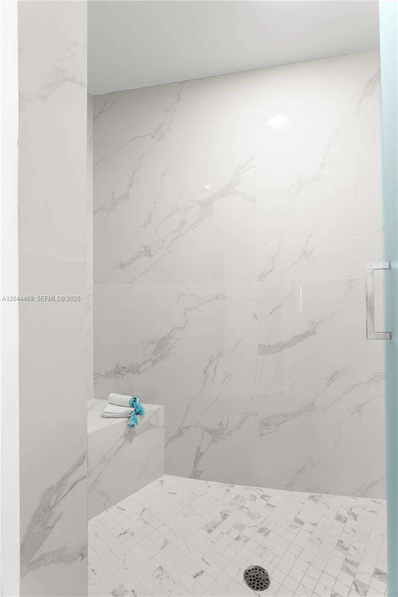 Portofino Tower at 300 Pointe Dr, Miami Beach, FL 33139 - For Sale photo 66