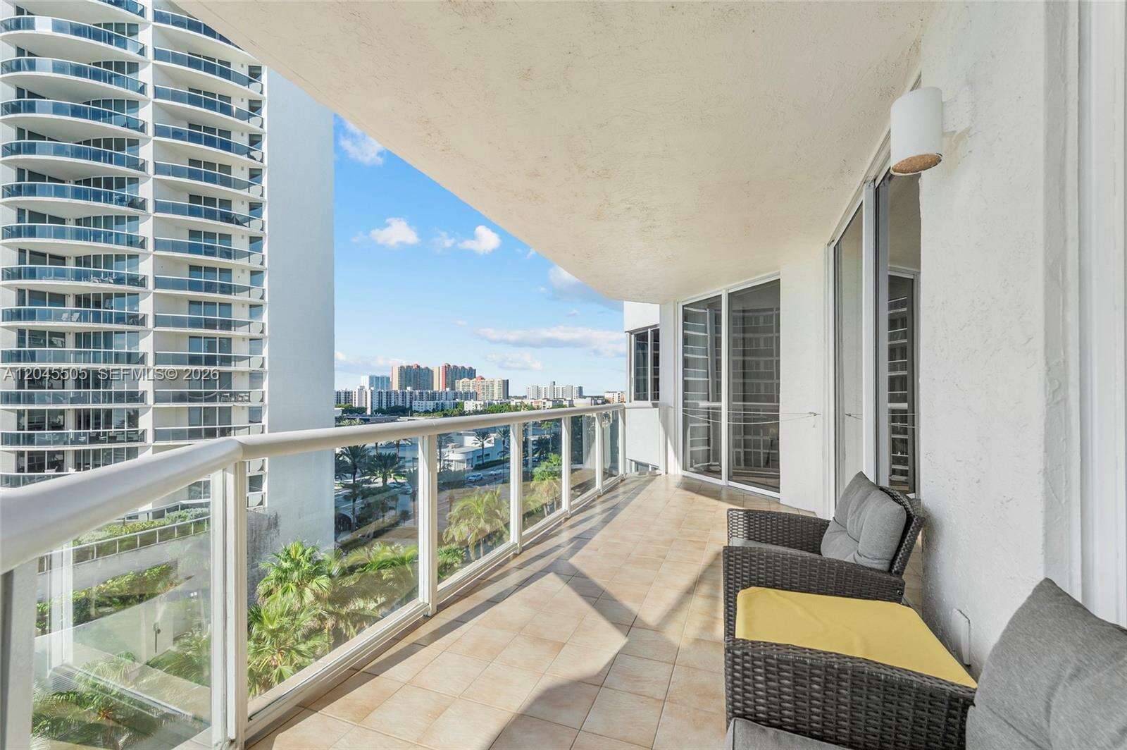 Florida Ocean Club at 17275 Collins Ave, Sunny Isles Beach, FL 33160 - For Sale photo 4