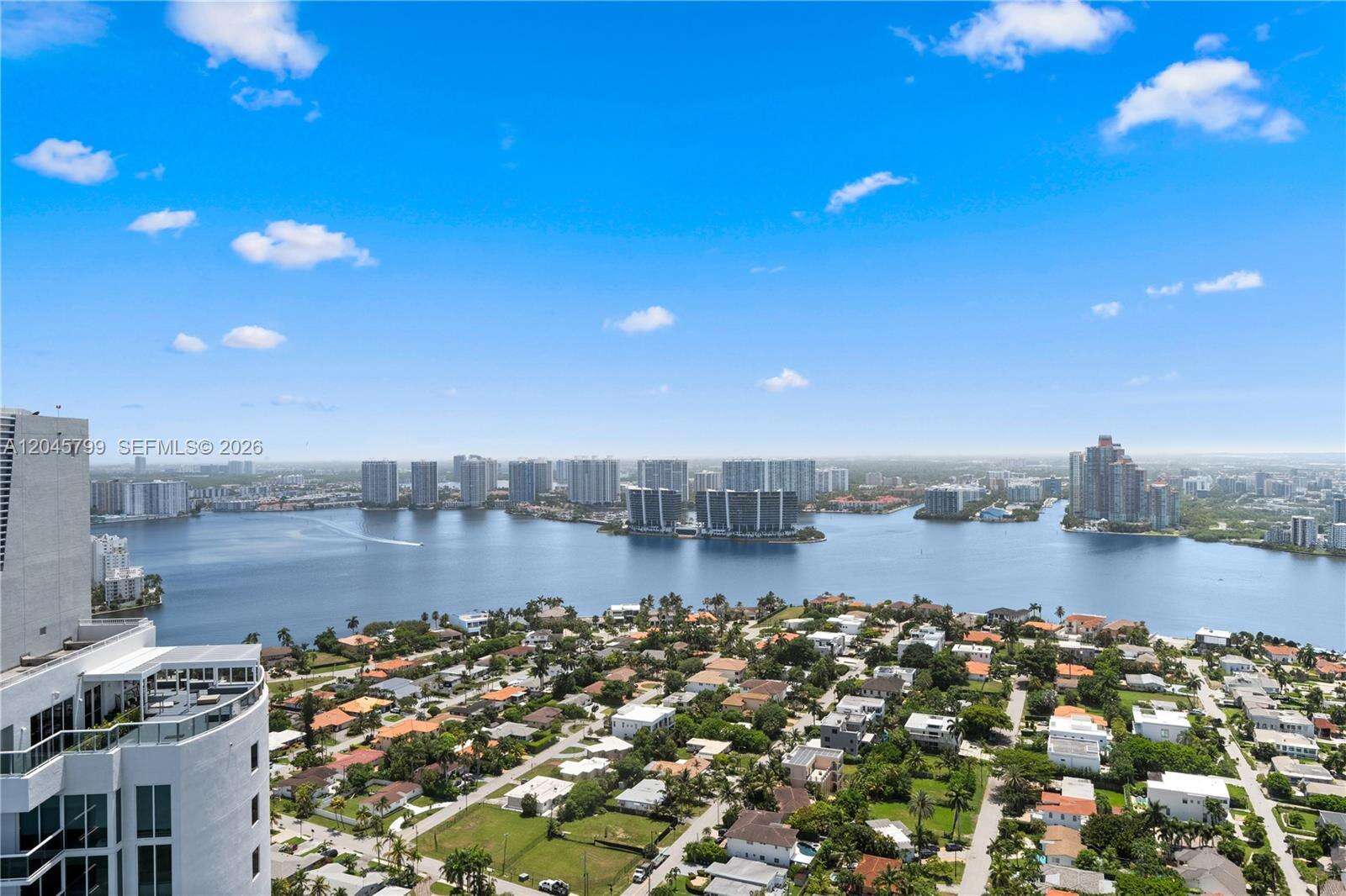 Armani Casa at 18975 Collins Ave, Sunny Isles Beach, FL 33160 - For Sale photo 20