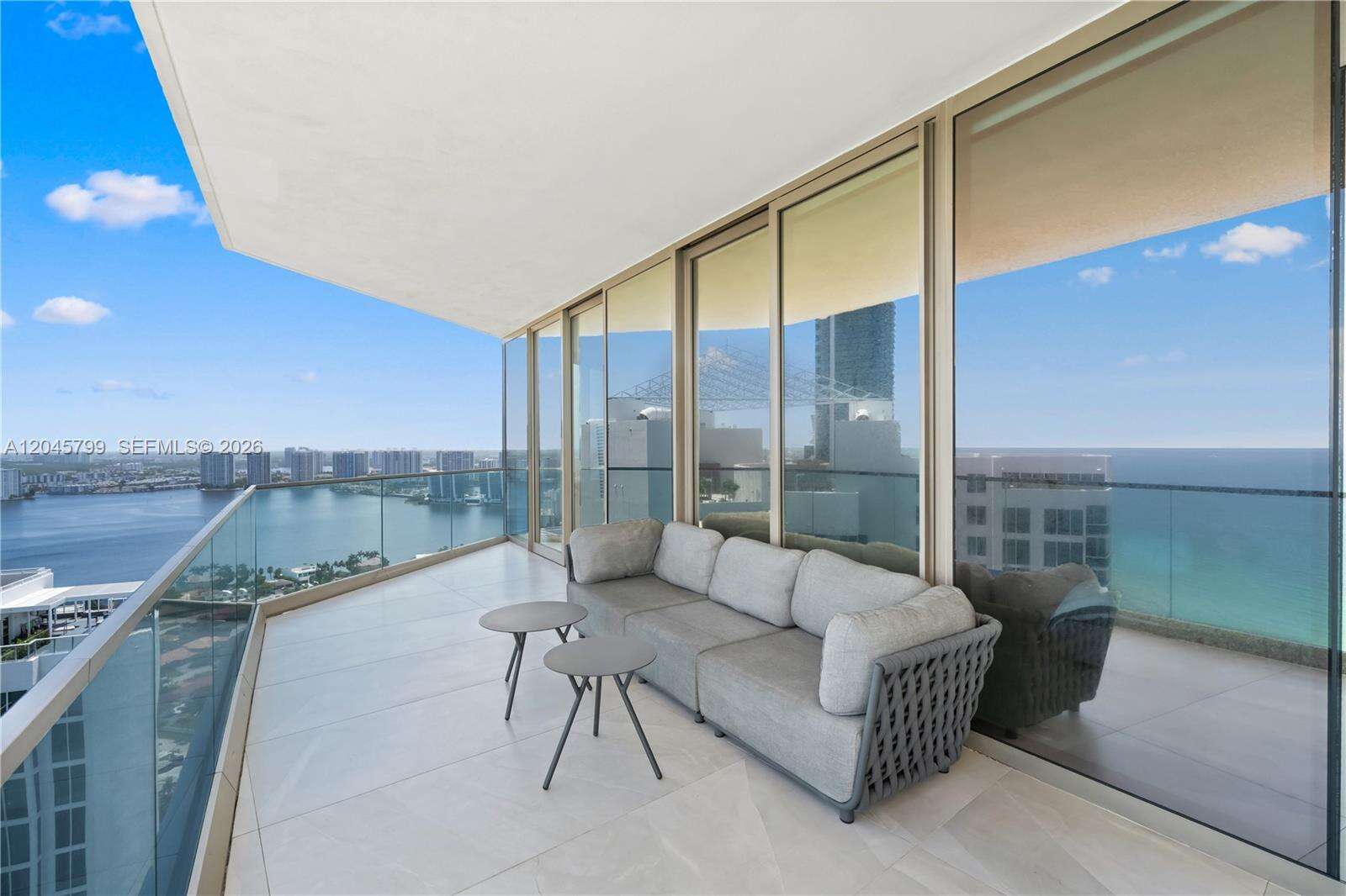 Armani Casa at 18975 Collins Ave, Sunny Isles Beach, FL 33160 - For Sale photo 7