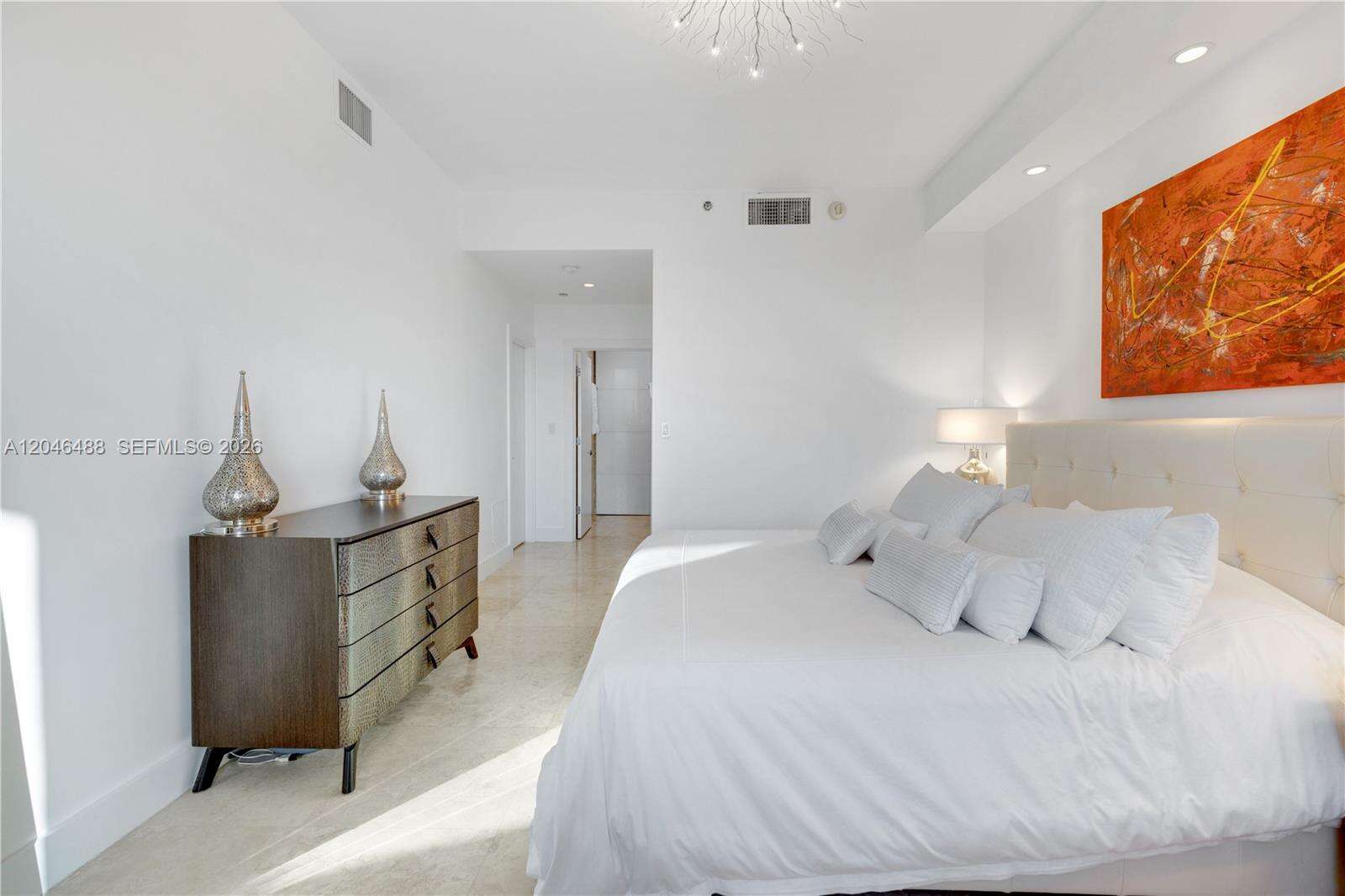 Roney Palace at 2301 Collins Ave, Miami Beach, FL 33139 - For Sale photo 17