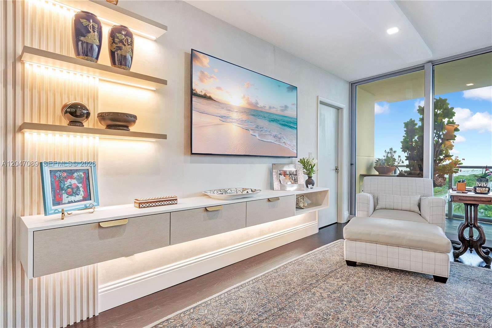 Il Villaggio at 1455 Ocean Dr, Miami Beach, FL 33139 - For Sale photo 2