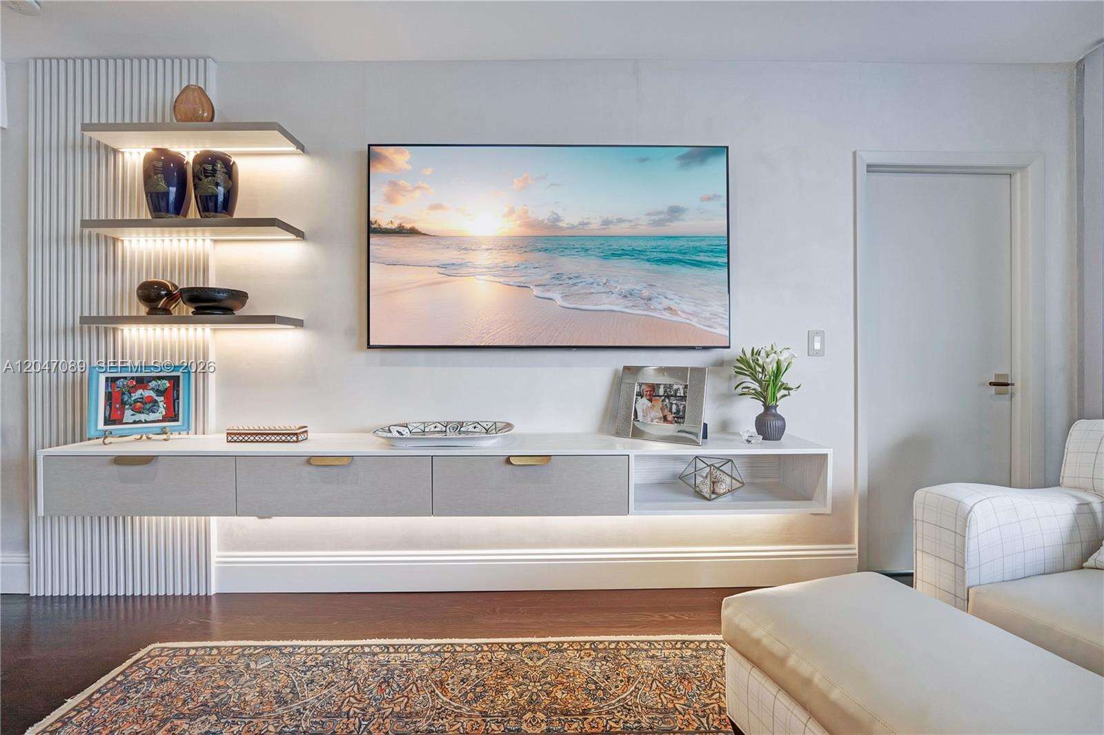 Il Villaggio at 1455 Ocean Dr, Miami Beach, FL 33139 - For Sale photo 4