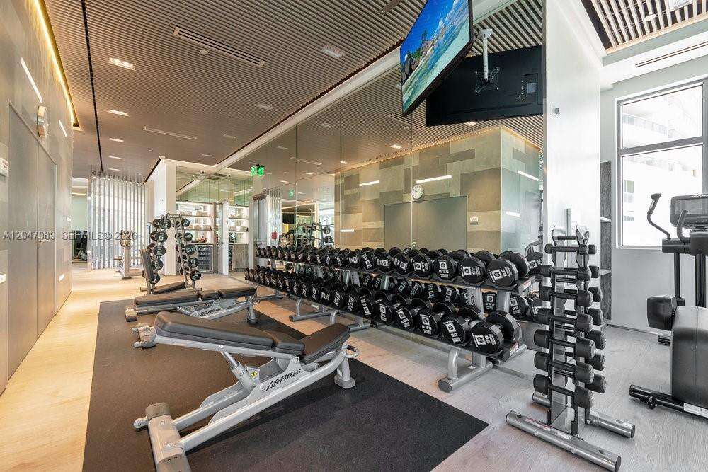 Il Villaggio at 1455 Ocean Dr, Miami Beach, FL 33139 - For Sale photo 51