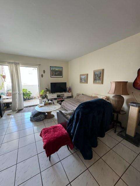 Normandy Place Condos for Sale & Rent | Picture 1