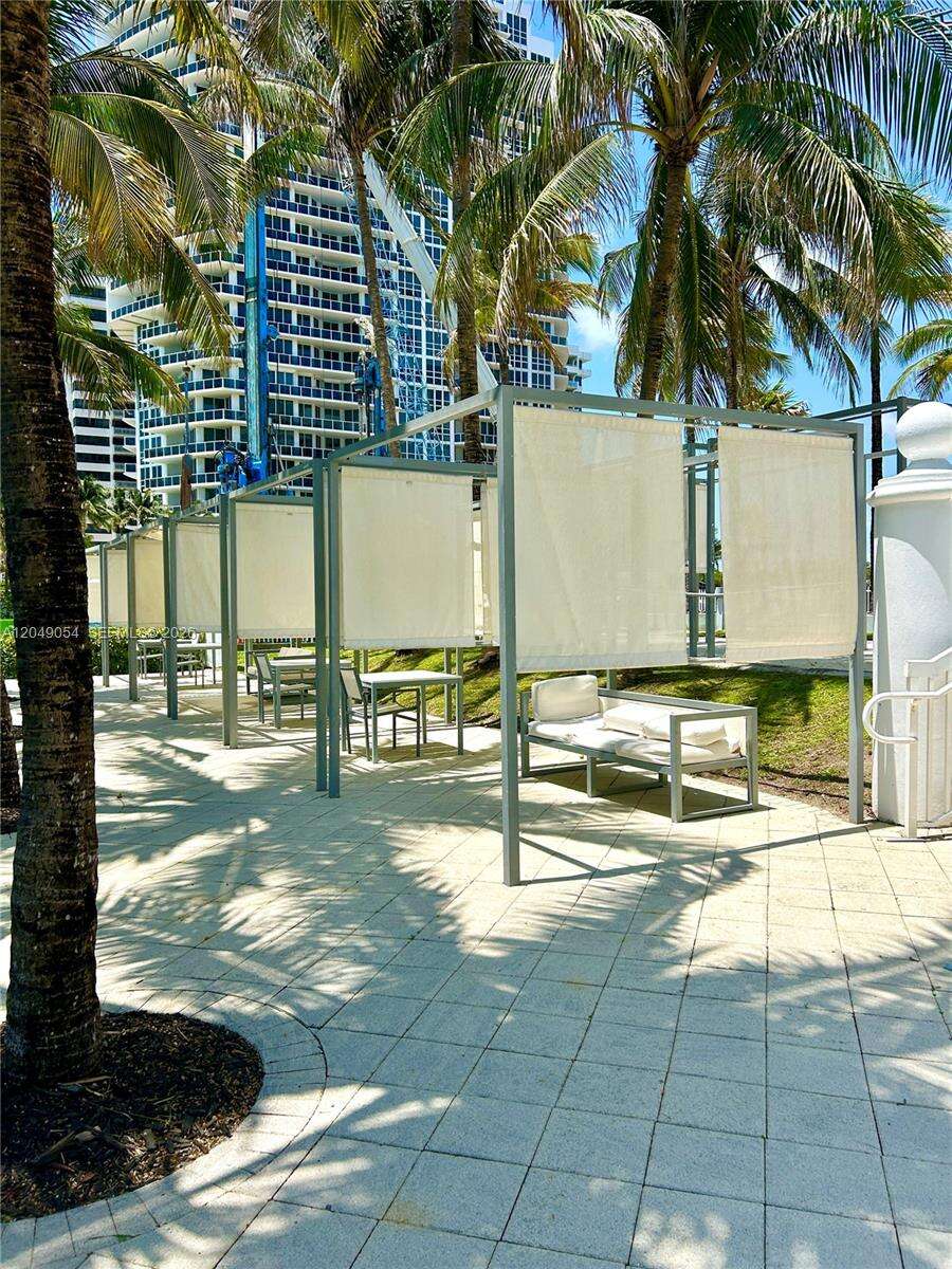 Harbour House at 10275 Collins Ave, Bal Harbour, FL 33154 - For Sale photo 37
